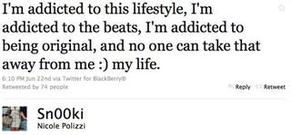 Illustration for article titled Snooki's Book, As Written By Her Twitter